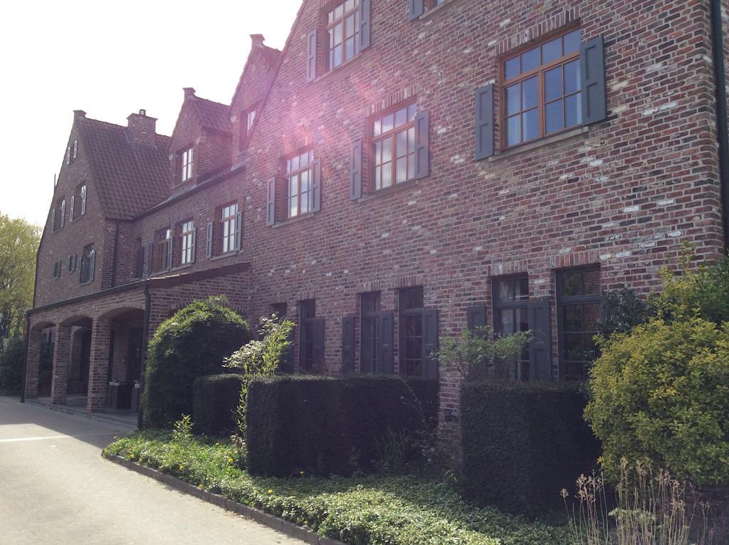 Hotel Abbey Grimbergen Exteriör bild